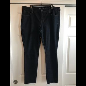Old Navy Dark Wash Skinny Jeans